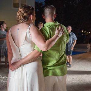 Meet your Posher, Hilary